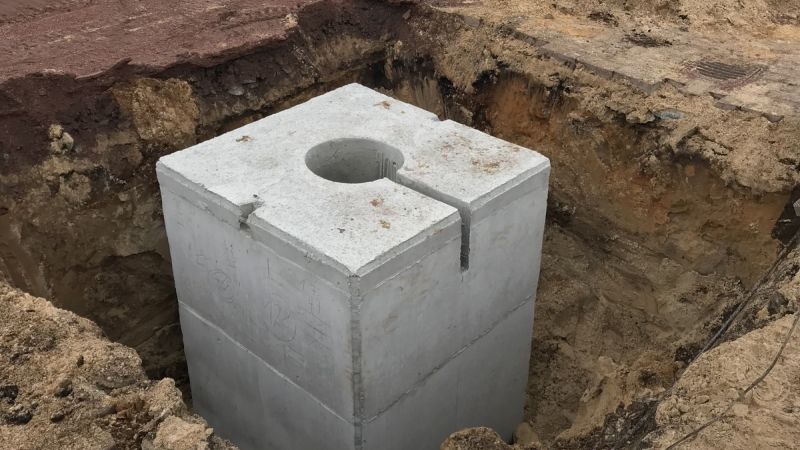 Neue Fundamente wurden passgenau eingesetzt. Neue Fundamente wurden passgenau eingesetzt.